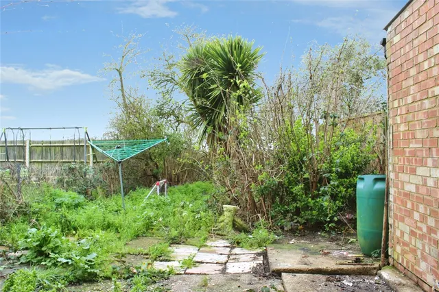Queensway, Sheerness, ME12, photo 3