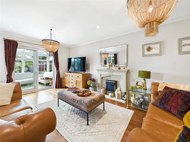 Bromley Road, Lawford, CO11, photo 2
