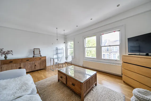 Fernhead Road, Queens Park, W9, photo 1