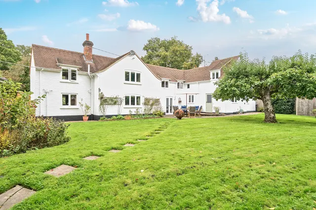 Heath Lane, Crondall, Farnham, GU10, photo 1