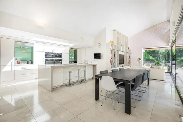 Newnham Hill, Henley-on-Thames, RG9, photo 2