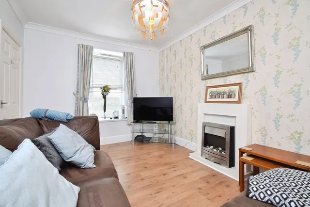 Dandorlan Road, Burry Port, SA16, photo 3