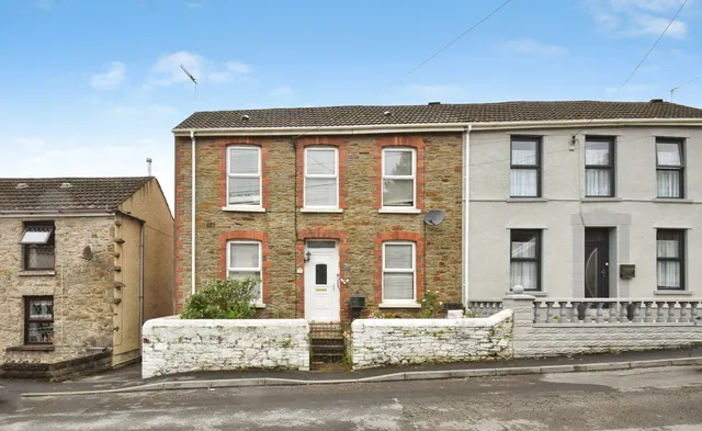Dandorlan Road, Burry Port, SA16, photo 1