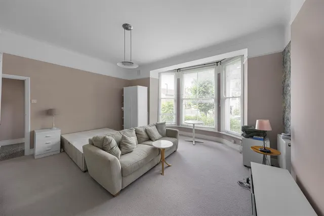 To LetPark Hall Road, West Dulwich, photo 1
