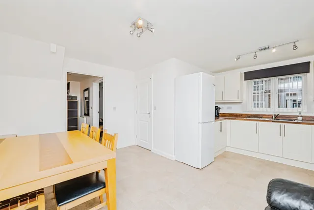 Ffordd Maendy BRIDGEND, CF32, photo 2
