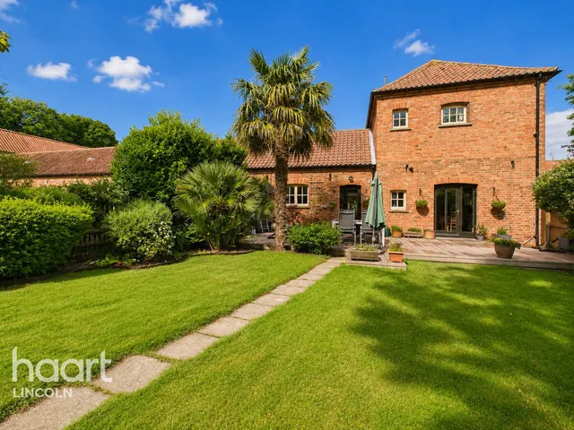Victorian Stables, Syerston Hall Park, NG23, photo 1