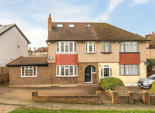 Thurleston Avenue, Morden, SM4, photo 1