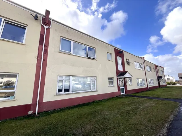 Llanion Park, Pembroke Dock, SA72, photo 1