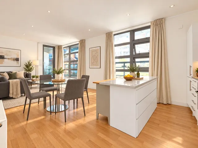 Cobb Street, London, E1, photo 1