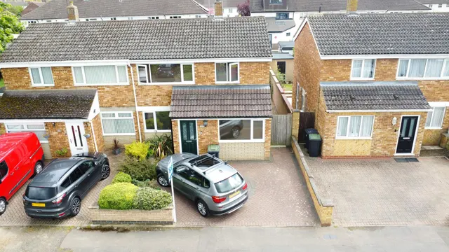 Leeds Smith Drive, Sandy, SG19, photo 2