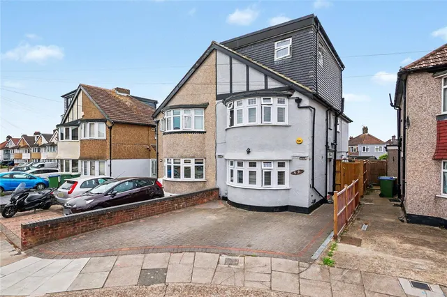 Plymstock Road, Welling, DA16, photo 1
