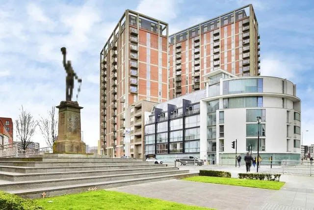 Hulme Street, Salford, M5, photo 1