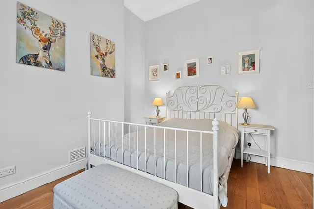 Comeragh Road, London, W14, photo 3