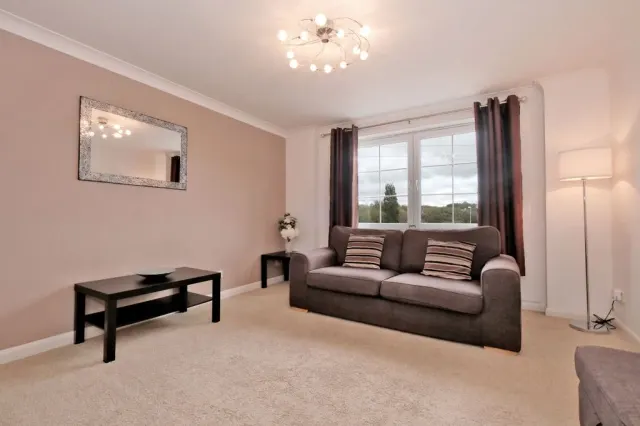 Mackie Place, Elrick, AB32, photo 1