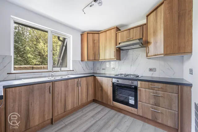 Abbeyfields Close, Hanger Lane, London, NW10 7EG, photo 1