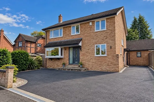 Fernwood Close, Ringwood, BH24, photo 1
