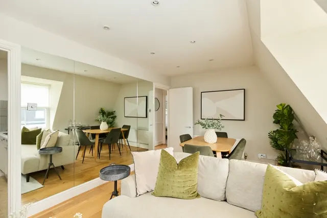 Adamson Road, NW3, photo 2
