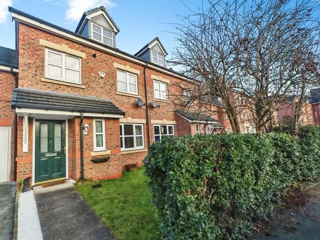 Drillfield Road, Northwich, CW9, photo 1