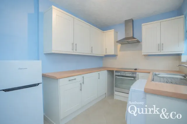 Venables Close, Canvey Island, SS8, photo 2