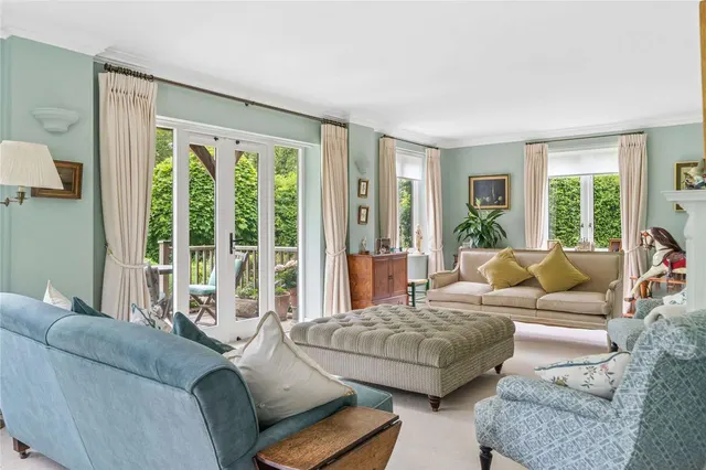 Photo 2 — Remenham Row, Wargrave Road, Henley-on-Thames, Oxfordshire, RG9 2LQ