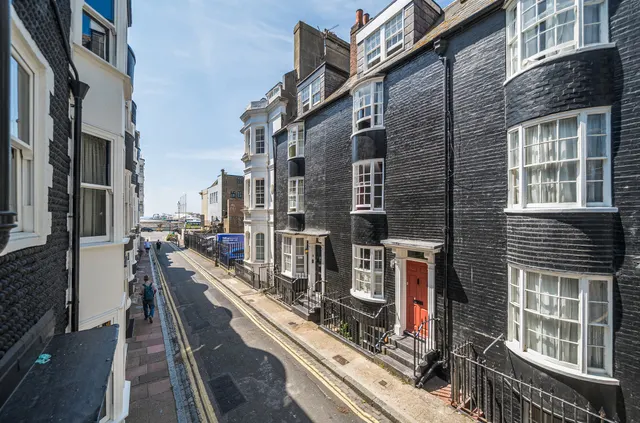 Charles Street, Brighton, BN2, photo 1