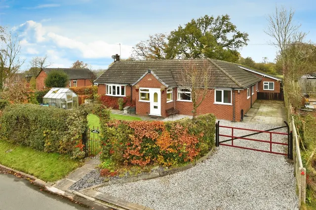 Moss Lane, Cheadle, Stoke-On-Trent, photo 1