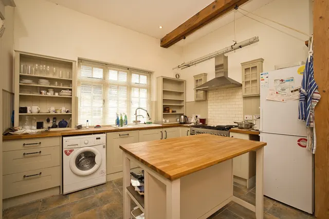 The Courtyard, Broadstairs, CT10, photo 2