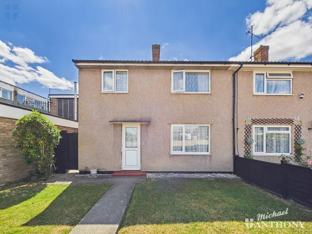 Albany Place, Aylesbury, HP19 9HT, photo 1