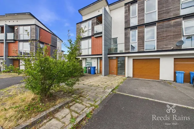 Stadium Drive, Manchester, M11, photo 1