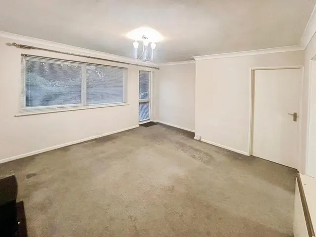 Meadow Drive, Hampton-In-Arden, B92, photo 3