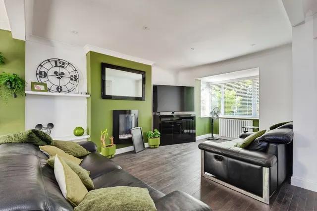 Marlowe Close, Widnes, WA8, photo 3