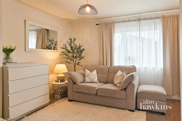 Clarendon Drive, Royal Wootton Bassett, SN4, photo 3