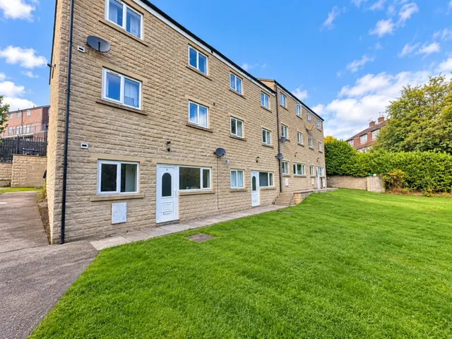 Mohair Street, Keighley, BD21, photo 1