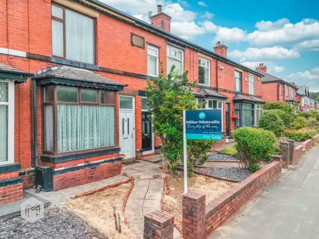 Higher Ainsworth Road, Radcliffe, Manchester, M26 4JJ, photo 1