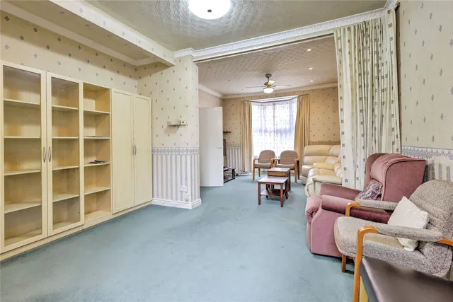 Photo 2 — Beaconsfield Terrace, Northampton, Northamptonshire, NN1