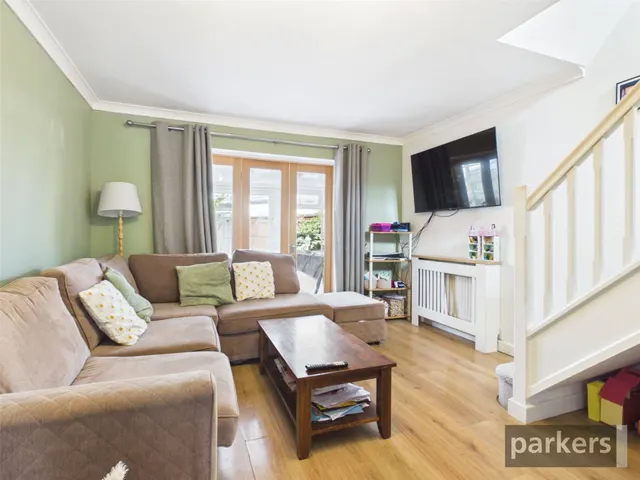 Barrington Close, Witney, OX28, photo 3