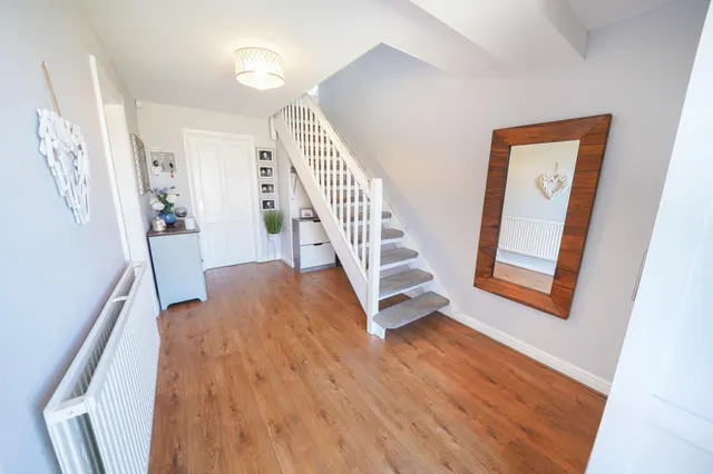 Clos Tirffordd, Swansea, SA4, photo 3