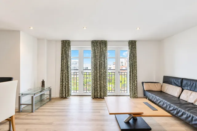 Homerton Street, Cambridge, CB2, photo 2