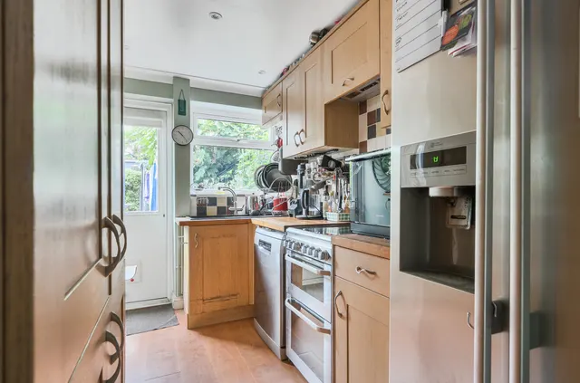 Park Road, Worthing, BN11, photo 3