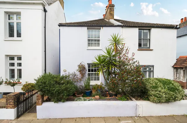 Park Road, Worthing, BN11, photo 1