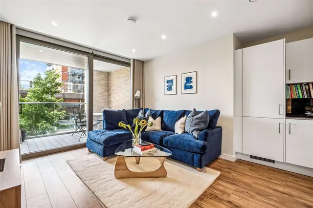 Palmer Road, London, SW11, photo 1