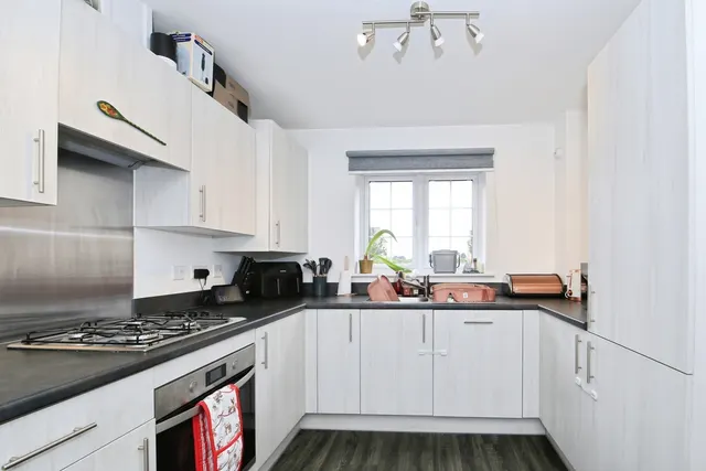 Photo 3 — Brewton Drive, Deeping St. James, Peterborough, Lincolnshire, PE6