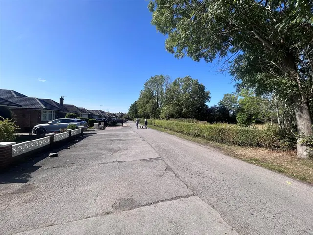 Clay Lane, Handforth, photo 2
