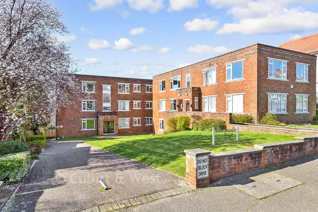 Beaconsfield Villas, Brighton, BN1, photo 1