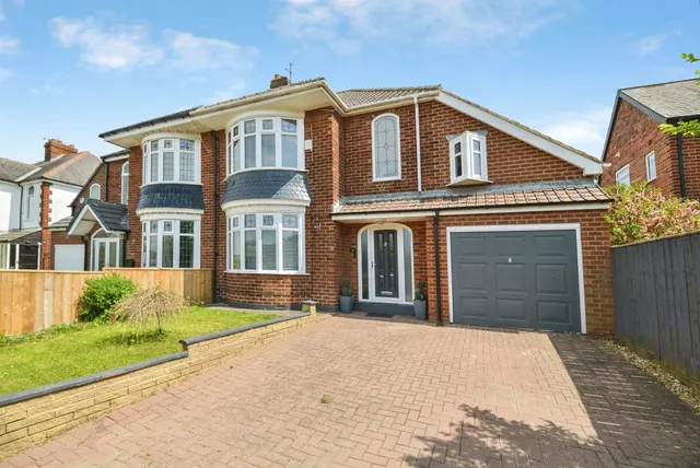 Oxbridge Avenue, Stockton-On-Tees, photo 1