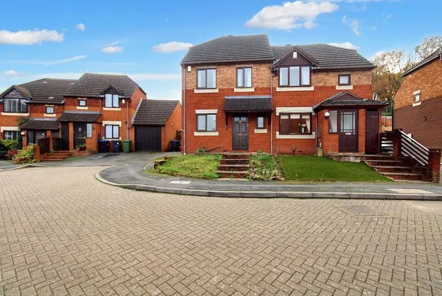 Clifden Grove, Kenilworth, Warwickshire, CV8, photo 1