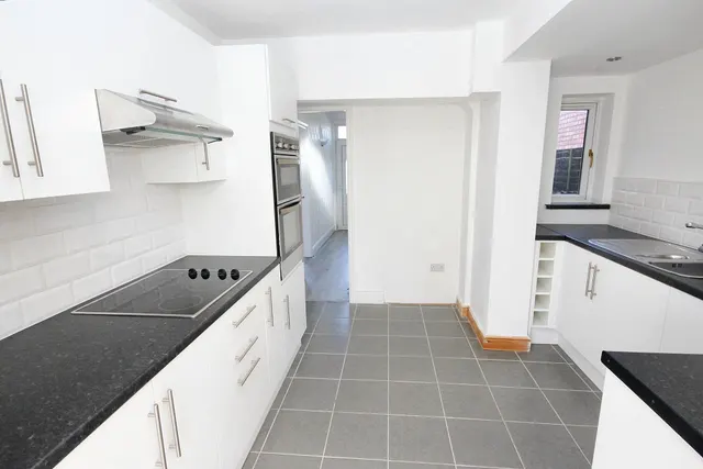 Photo 2 — Ladysmith Avenue, Ashton-In-Makerfield, Wigan, Wigan, WN4 9DB