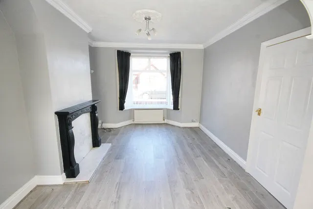 Photo 3 — Ladysmith Avenue, Ashton-In-Makerfield, Wigan, Wigan, WN4 9DB