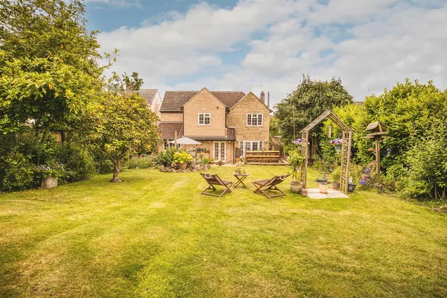 Uttoxeter Road, Mickleover, photo 2