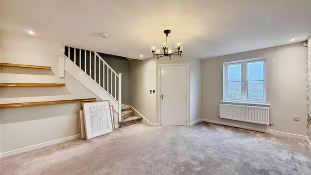 Photo 3 — Saturn Close, Warminster
